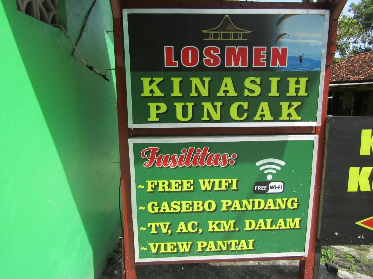 Losmen Kinasih Puncak & Gazebo Pandang Bantul Buitenkant foto